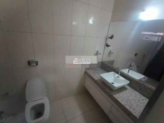 Imagem Casa com 4 Quartos à Venda, 363 m² em Fabrício - Uberaba Imagem Casa com 4 Quartos à Venda, 363 m² em Fabrício - Uberaba
