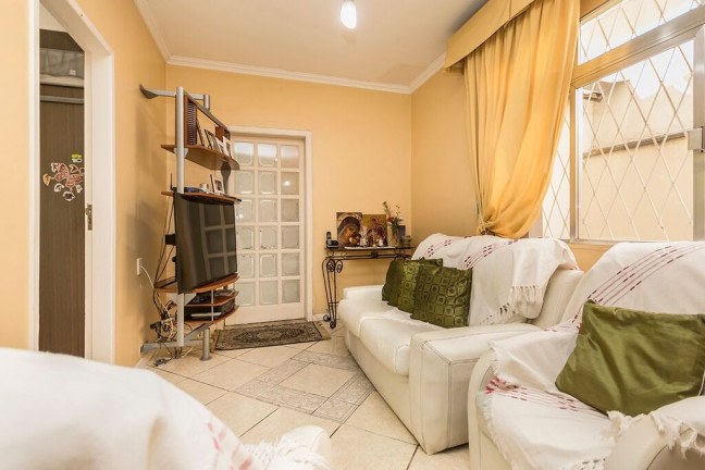 Imagem Casa com 3 Quartos à Venda, 151 m² em Santa Maria Goretti - Porto Alegre Imagem Casa com 3 Quartos à Venda, 151 m² em Santa Maria Goretti - Porto Alegre