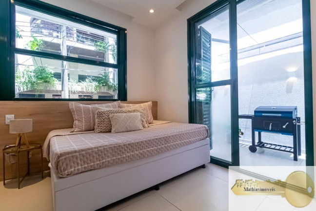 Imagem Apartamento com 1 Quarto à Venda, 38 m² em Copacabana - Rio De Janeiro Imagem Apartamento com 1 Quarto à Venda, 38 m² em Copacabana - Rio De Janeiro
