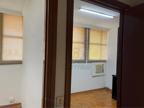 Imagem Sobrado com 3 Quartos para Alugar, 60 m² em Centro - Londrina Imagem Sobrado com 3 Quartos para Alugar, 60 m² em Centro - Londrina