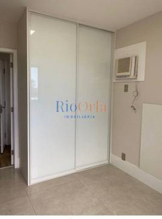 Imagem Apartamento com 4 Quartos à Venda, 236 m² em Barra Da Tijuca - Rio De Janeiro