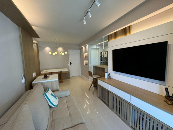 Imagem Apartamento com 2 Quartos à Venda, 72 m² em Flamengo - Rio De Janeiro Imagem Apartamento com 2 Quartos à Venda, 72 m² em Flamengo - Rio De Janeiro
