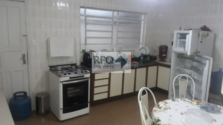 Imagem Casa com 2 Quartos à Venda, 147 m² em Vila Brasilina - São Paulo
