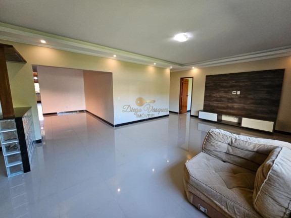 Imagem Casa com 4 Quartos à Venda, 220 m² em Vargem Grande - Teresópolis Imagem Casa com 4 Quartos à Venda, 220 m² em Vargem Grande - Teresópolis