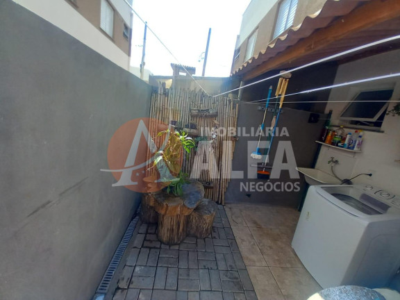 Imagem Casa com 2 Quartos à Venda, 51 m² em água Espraiada (caucaia Do Alto) - Cotia Imagem Casa com 2 Quartos à Venda, 51 m² em água Espraiada (caucaia Do Alto) - Cotia