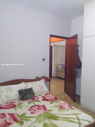 Imagem Casa com 3 Quartos à Venda, em Jardim Veneza - São José Dos Campos Imagem Casa com 3 Quartos à Venda, em Jardim Veneza - São José Dos Campos