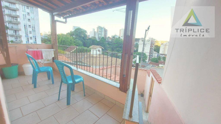 Imagem Casa com 5 Quartos à Venda, 250 m² em Santa Helena - Juiz De Fora Imagem Casa com 5 Quartos à Venda, 250 m² em Santa Helena - Juiz De Fora