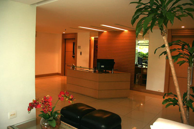 Imagem Apartamento com 2 Quartos à Venda, 92 m² em Lagoa - Rio De Janeiro Imagem Apartamento com 2 Quartos à Venda, 92 m² em Lagoa - Rio De Janeiro