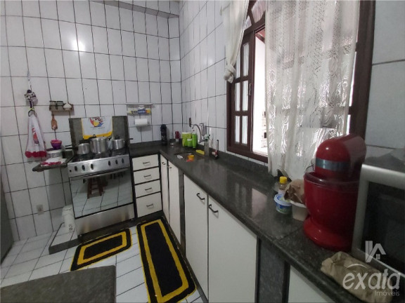 Imagem Casa com 3 Quartos para Alugar ou Temporada, 100 m² em Manoel Plaza - Serra