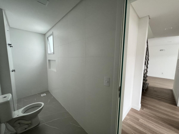 Imagem Apartamento com 3 Quartos à Venda, 96 m² em Ingleses Do Rio Vermelho - Florianópolis Imagem Apartamento com 3 Quartos à Venda, 96 m² em Ingleses Do Rio Vermelho - Florianópolis