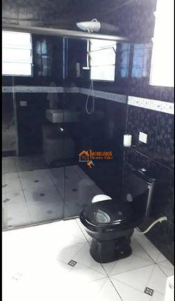 Imagem Sobrado com 3 Quartos à Venda, 360 m² em água Chata - Guarulhos Imagem Sobrado com 3 Quartos à Venda, 360 m² em água Chata - Guarulhos