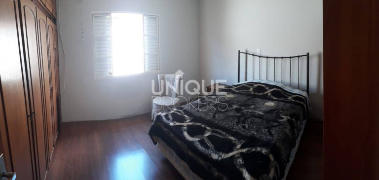 Imagem Casa com 3 Quartos à Venda, 231 m² em Centro - Jundiaí Imagem Casa com 3 Quartos à Venda, 231 m² em Centro - Jundiaí