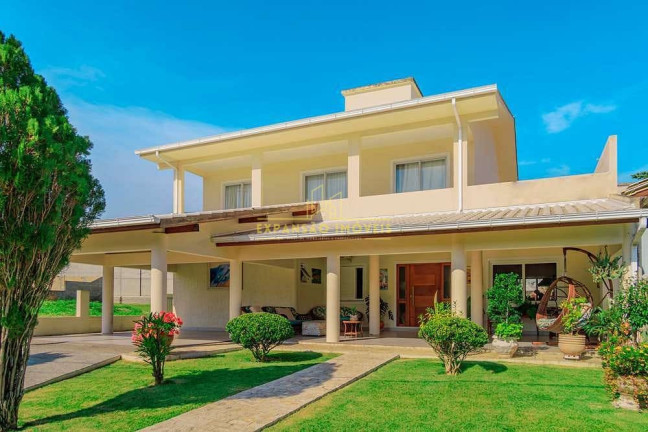 Casa com 7 Quartos à Venda, 580 m² em Ingleses Do Rio Vermelho - Florianópolis
