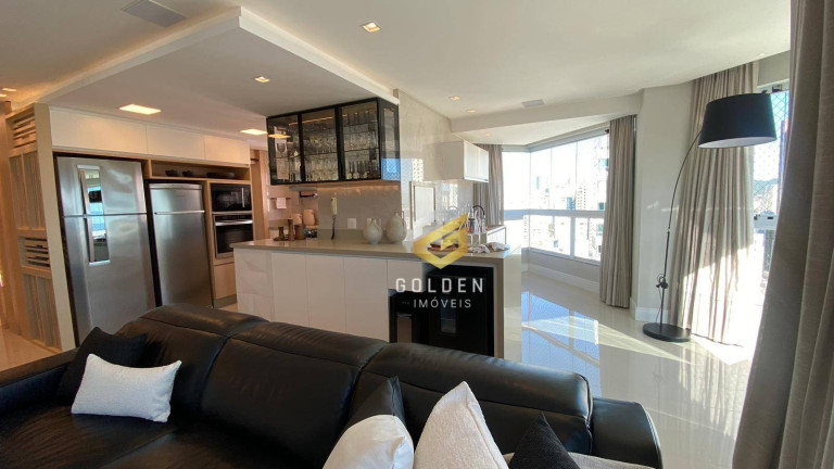 Imagem Apartamento com 3 Quartos à Venda, 136 m² em Centro - Balneário Camboriú Imagem Apartamento com 3 Quartos à Venda, 136 m² em Centro - Balneário Camboriú