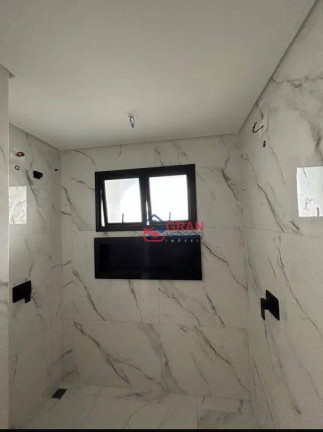 Imagem Sobrado com 3 Quartos à Venda, 128 m² em Xaxim - Curitiba Imagem Sobrado com 3 Quartos à Venda, 128 m² em Xaxim - Curitiba