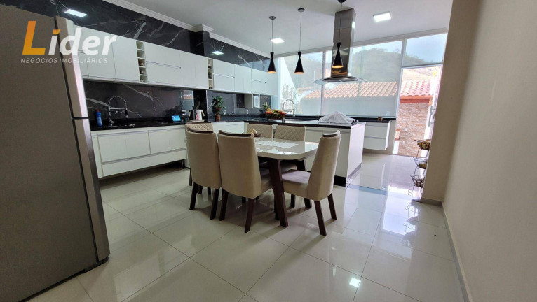 Imagem Casa com 3 Quartos à Venda, 145 m² em Jardim Dos Alfineiros - Juiz De Fora