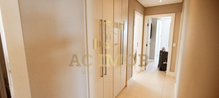 Imagem Imóvel com 4 Quartos à Venda, 315 m² em Graça - Salvador Imagem Imóvel com 4 Quartos à Venda, 315 m² em Graça - Salvador