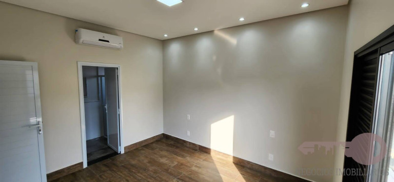Imagem Casa com 3 Quartos à Venda, 300 m² em Sorocaba