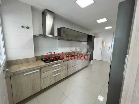 Imagem Imóvel com 2 Quartos à Venda, 135 m² em Ponta Da Praia - Santos Imagem Imóvel com 2 Quartos à Venda, 135 m² em Ponta Da Praia - Santos