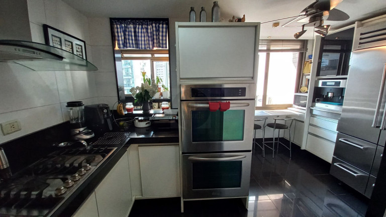Imagem Apartamento com 4 Quartos à Venda, 267 m² em Barra Da Tijuca - Rio De Janeiro