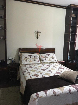 Imagem Casa com 3 Quartos à Venda, 242 m² em Parque Das árvores - Guaratinguetá Imagem Casa com 3 Quartos à Venda, 242 m² em Parque Das árvores - Guaratinguetá
