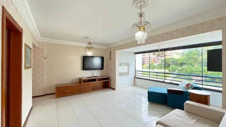 Apartamento com 3 Quartos à Venda, 99 m² em Cristal - Porto Alegre