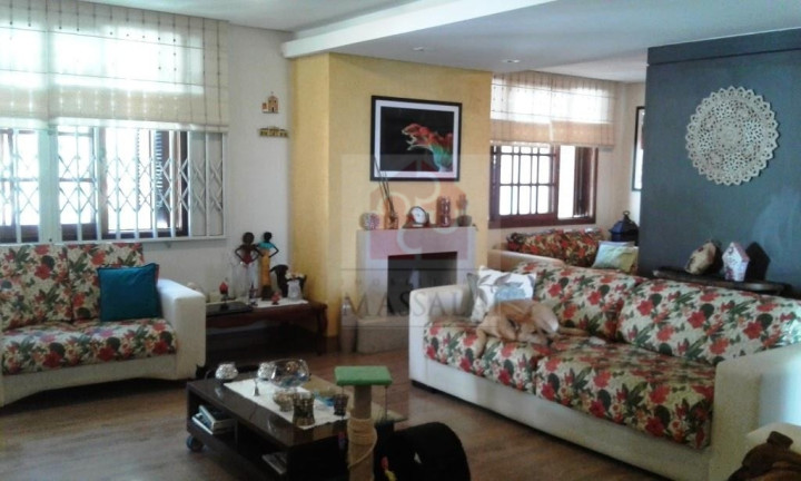 Imagem Casa com 5 Quartos à Venda, 125 m² em Santa Tereza - Porto Alegre Imagem Casa com 5 Quartos à Venda, 125 m² em Santa Tereza - Porto Alegre