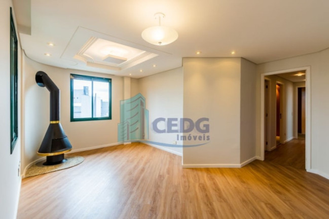 Imagem Apartamento com 3 Quartos à Venda, 149 m² em Centro - Curitiba Imagem Apartamento com 3 Quartos à Venda, 149 m² em Centro - Curitiba