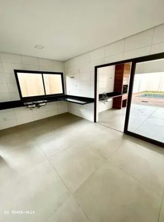 Imagem Casa com 3 Quartos à Venda, 351 m² em Residencial Goiânia Golfe Clube - Goiânia