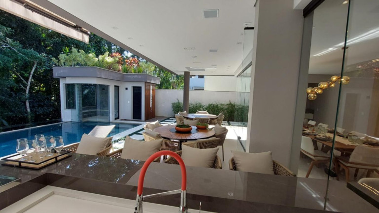 Imagem Casa com 6 Quartos à Venda, 450 m² em Riviera - Bertioga Imagem Casa com 6 Quartos à Venda, 450 m² em Riviera - Bertioga