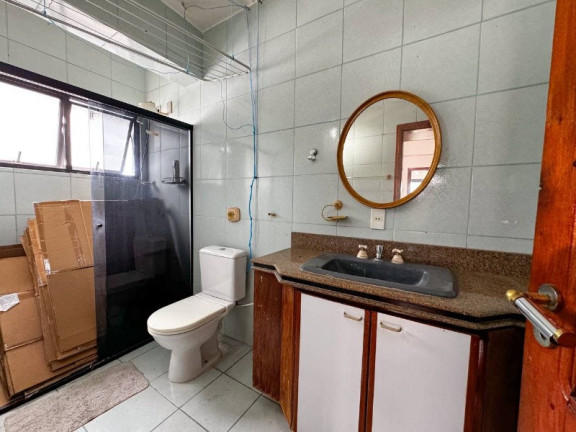 Imagem Imóvel com 4 Quartos à Venda, 243 m² em Nossa Senhora Das Graças - Manaus Imagem Imóvel com 4 Quartos à Venda, 243 m² em Nossa Senhora Das Graças - Manaus