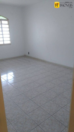 Imagem Casa com 3 Quartos à Venda, 249 m² em Vinhateiro - São Pedro Da Aldeia Imagem Casa com 3 Quartos à Venda, 249 m² em Vinhateiro - São Pedro Da Aldeia