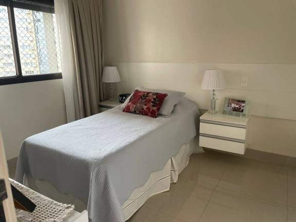 Imagem Apartamento com 3 Quartos à Venda, 130 m² em Alphaville - Barueri