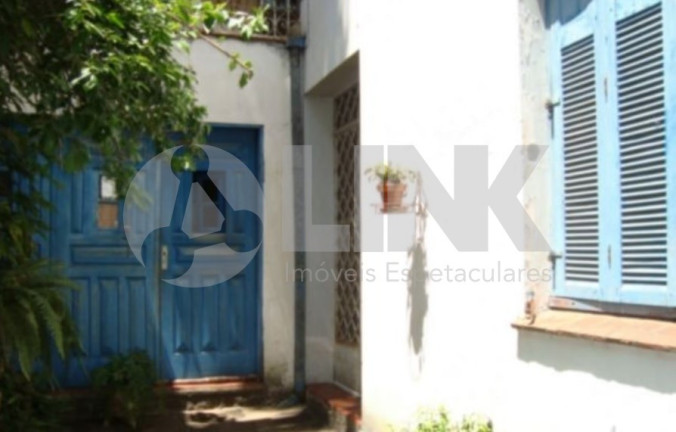 Imagem Casa com 2 Quartos à Venda, 230 m² em Petrópolis - Porto Alegre