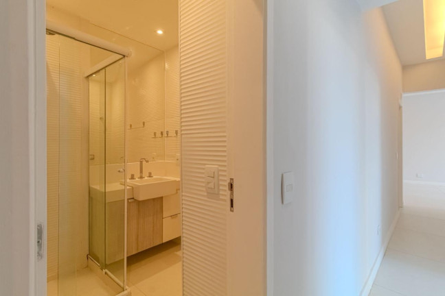 Imagem Apartamento com 3 Quartos à Venda, 112 m² em Ipanema - Rio De Janeiro Imagem Apartamento com 3 Quartos à Venda, 112 m² em Ipanema - Rio De Janeiro