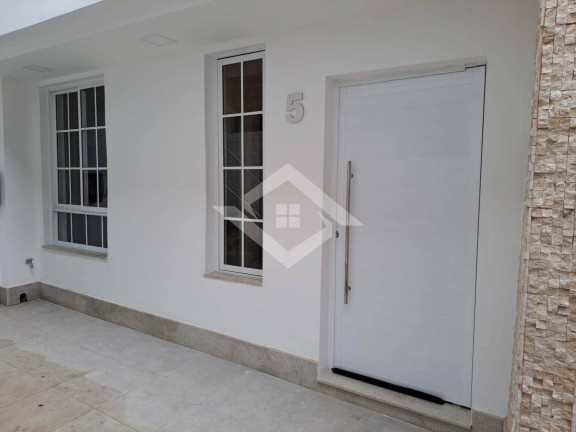Casa com 2 Quartos à Venda, 66 m² em Ingá - Niterói