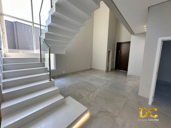 Imagem Casa de Condomínio com 4 Quartos à Venda, 283 m² em Jardim Itália - Cuiabá Imagem Casa de Condomínio com 4 Quartos à Venda, 283 m² em Jardim Itália - Cuiabá