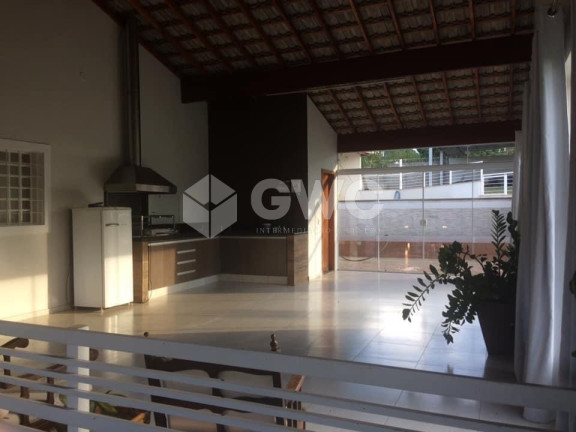 Imagem Chácara com 4 Quartos à Venda, em Sítios De Recreio Letícia (padre Nóbrega) - Marília Imagem Chácara com 4 Quartos à Venda, em Sítios De Recreio Letícia (padre Nóbrega) - Marília