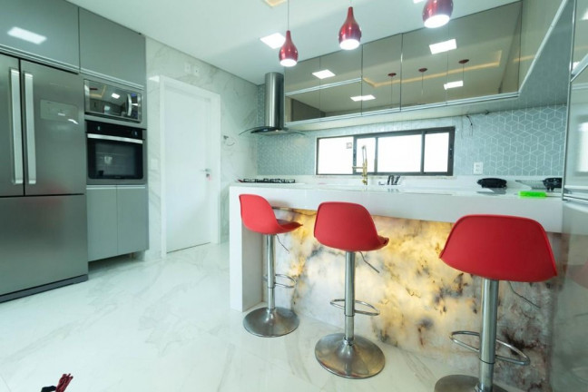 Imagem Casa com 4 Quartos à Venda, 250 m² em Bairro Cidade Alpha - Eusébio