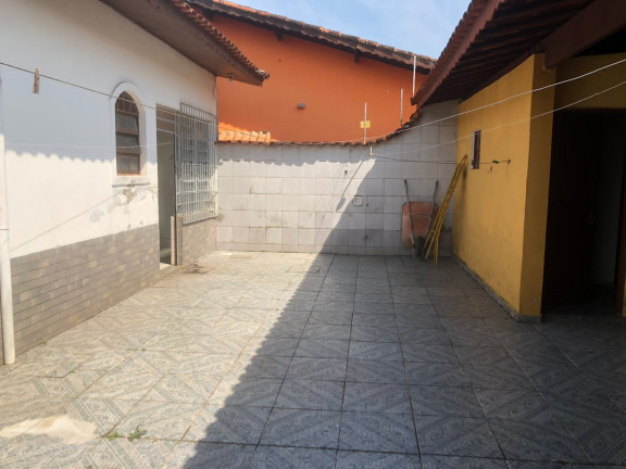 Imagem Imóvel com 3 Quartos à Venda, em Balnearia Jussara - Mongaguá Imagem Imóvel com 3 Quartos à Venda, em Balnearia Jussara - Mongaguá