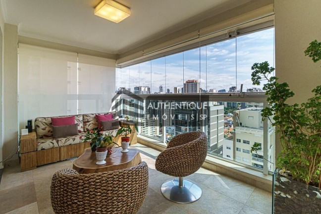 Imagem Apartamento com 3 Quartos à Venda, 210 m² em Vila Olímpia - São Paulo Imagem Apartamento com 3 Quartos à Venda, 210 m² em Vila Olímpia - São Paulo