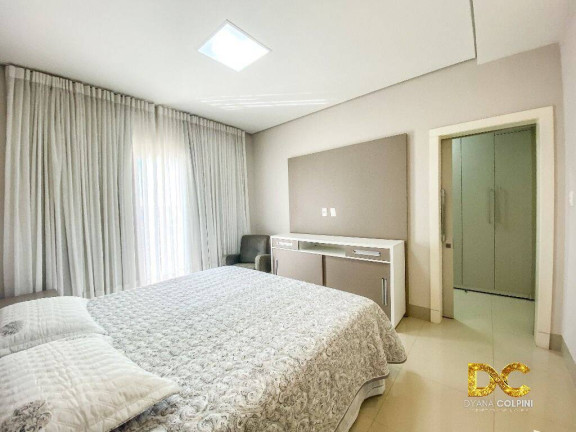 Imagem Casa de Condomínio com 4 Quartos à Venda, 317 m² em Jardim Itália - Cuiabá