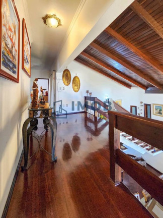 Casa com 6 Quartos à Venda, 354 m² em Vila Lenzi - Jaraguá Do Sul