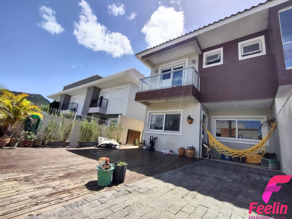 Imagem Casa com 3 Quartos à Venda, 153 m² em Ribeirão Da Ilha - Florianópolis Imagem Casa com 3 Quartos à Venda, 153 m² em Ribeirão Da Ilha - Florianópolis