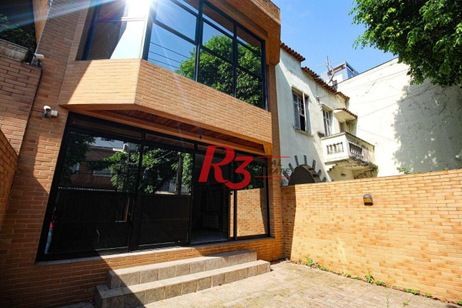 Imagem Sobrado com 3 Quartos para Alugar, 240 m² em Gonzaga - Santos Imagem Sobrado com 3 Quartos para Alugar, 240 m² em Gonzaga - Santos