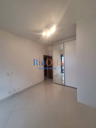 Imagem Apartamento com 4 Quartos à Venda, 192 m² em Barra Da Tijuca - Rio De Janeiro