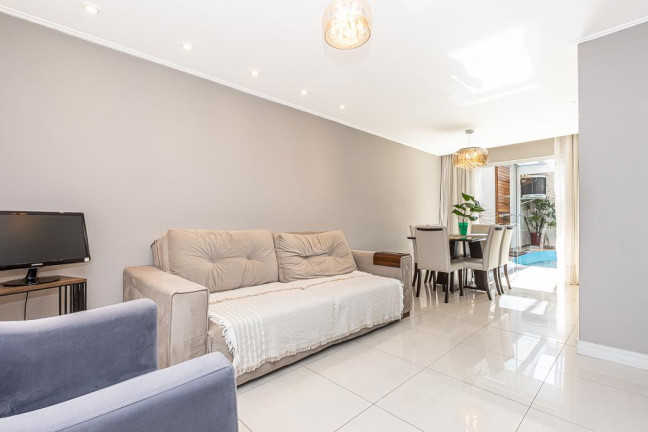 Imagem Sobrado com 3 Quartos à Venda, 118 m² em Campo Comprido - Curitiba Imagem Sobrado com 3 Quartos à Venda, 118 m² em Campo Comprido - Curitiba