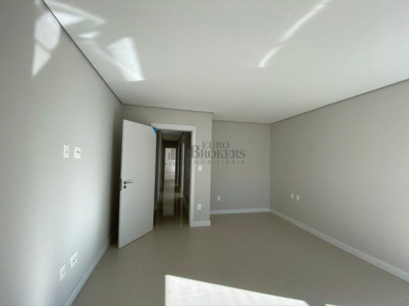 Imagem Apartamento com 4 Quartos à Venda, 160 m² em Pioneiros - Balneário Camboriú Imagem Apartamento com 4 Quartos à Venda, 160 m² em Pioneiros - Balneário Camboriú
