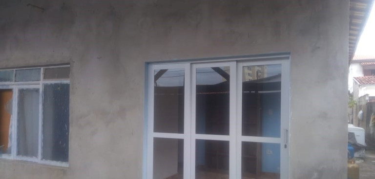 Imagem Casa com 2 Quartos à Venda, 130 m² em Loteamento Residencial Andrade - Pindamonhangaba Imagem Casa com 2 Quartos à Venda, 130 m² em Loteamento Residencial Andrade - Pindamonhangaba