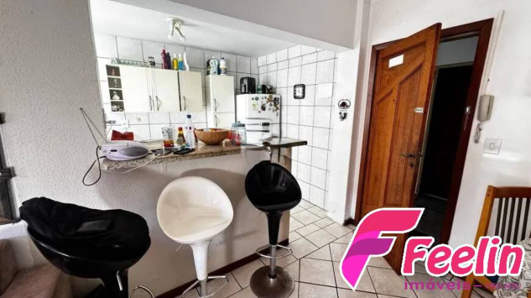 Imagem Apartamento com 2 Quartos à Venda, 56 m² em Trindade - Florianópolis